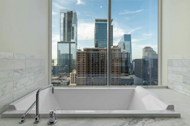 210 Lavaca ST 2105, Austin, TX 78701