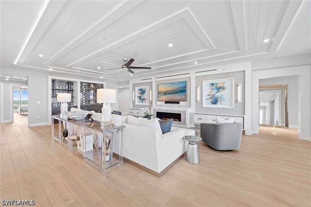 13915 Old Coast RD 1706, Naples, FL 34110