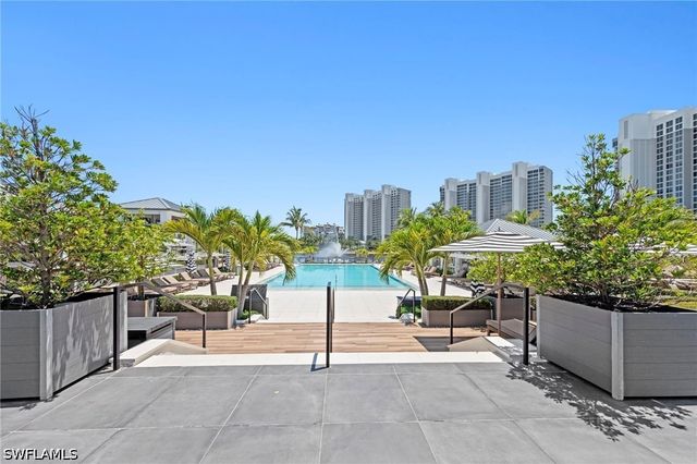 13915 Old Coast RD 1706, Naples, FL 34110