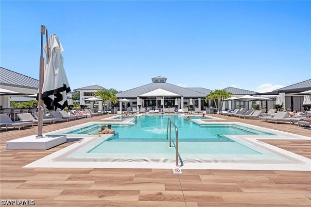 13915 Old Coast RD 1706, Naples, FL 34110