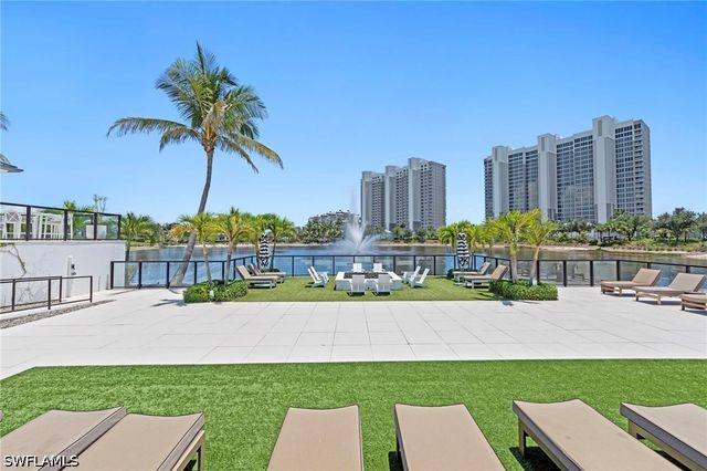 13915 Old Coast RD 1706, Naples, FL 34110