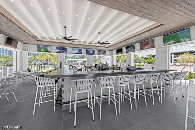 13915 Old Coast RD 1706, Naples, FL 34110