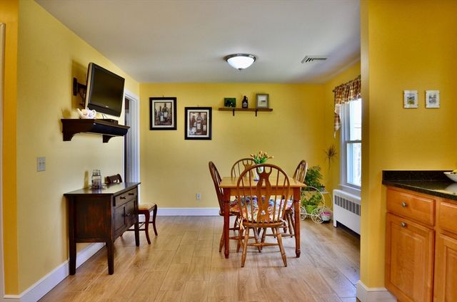 87 Wilkinson St, Worcester, MA 01606