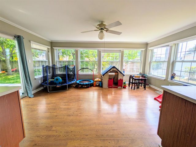 20519 Mauer Street, Saint Clair Shores, MI 48080