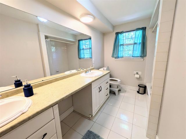 20519 Mauer Street, Saint Clair Shores, MI 48080