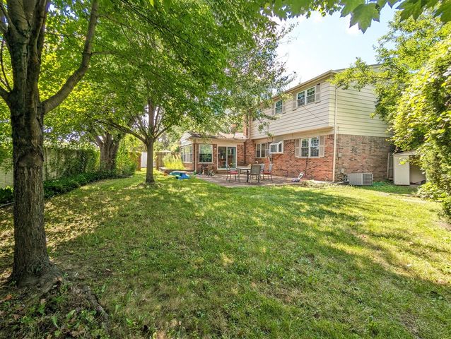 20519 Mauer Street, Saint Clair Shores, MI 48080
