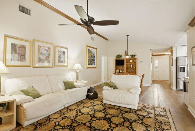 1736 PINE HILL COURT, Safety Harbor, FL 34695