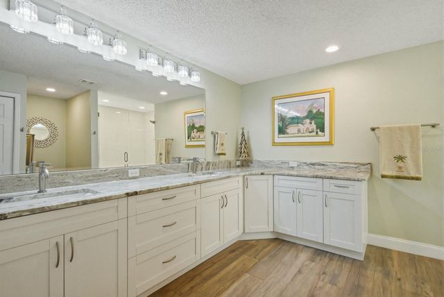 1736 PINE HILL COURT, Safety Harbor, FL 34695