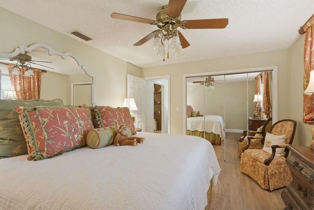 1736 PINE HILL COURT, Safety Harbor, FL 34695