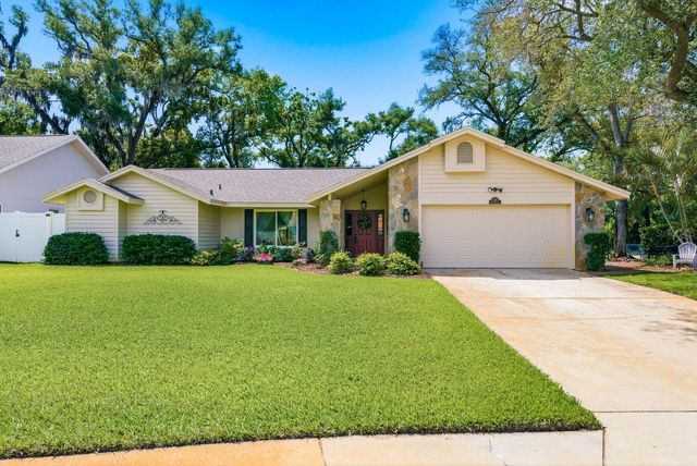 1736 PINE HILL COURT, Safety Harbor, FL 34695