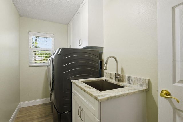 1736 PINE HILL COURT, Safety Harbor, FL 34695