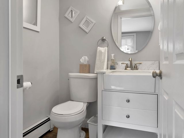 236 Thomas St, Middleboro, MA 02346