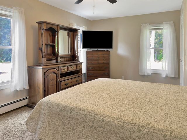 236 Thomas St, Middleboro, MA 02346