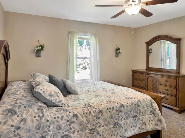 236 Thomas St, Middleboro, MA 02346