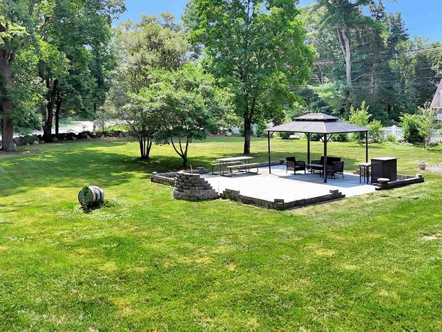 236 Thomas St, Middleboro, MA 02346