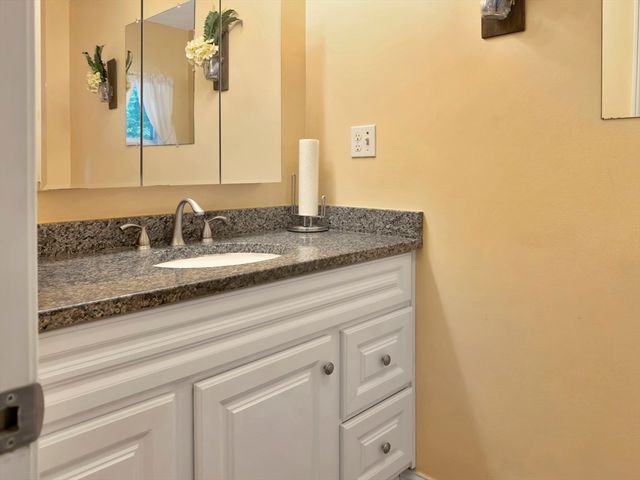 236 Thomas St, Middleboro, MA 02346