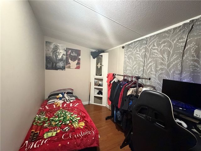 2207 Emerald Drive, Bryan, TX 77803