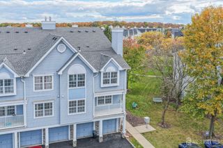 122 Prestwick Way, Edison, NJ 08820