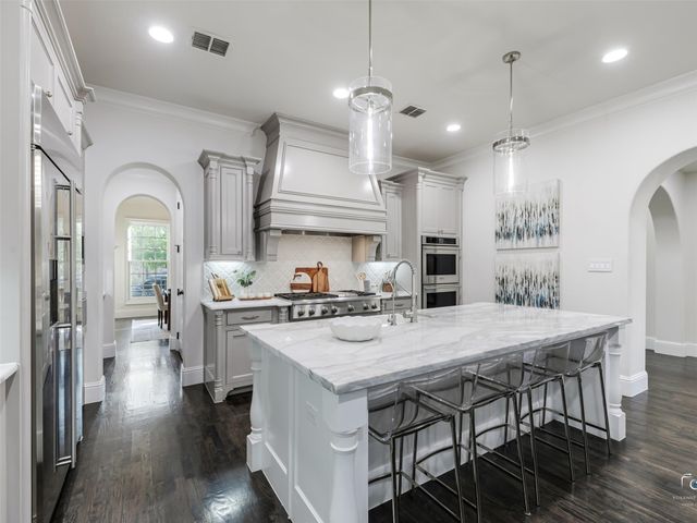 4118 Fallbrook Drive, Frisco, TX 75033