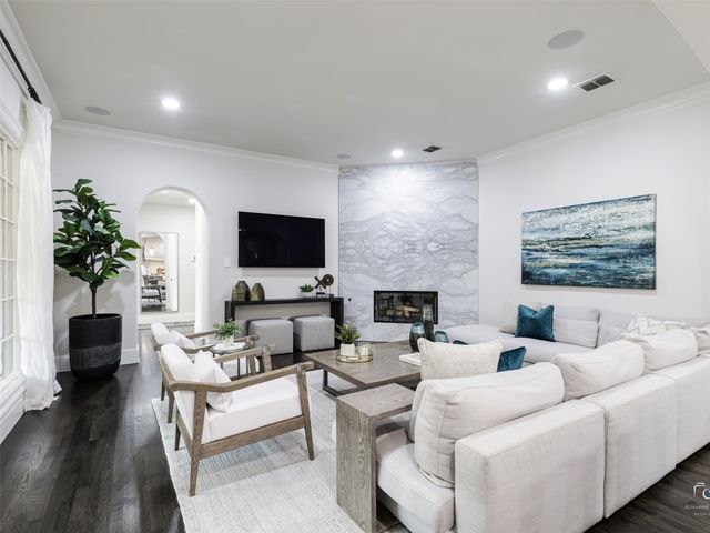 4118 Fallbrook Drive, Frisco, TX 75033