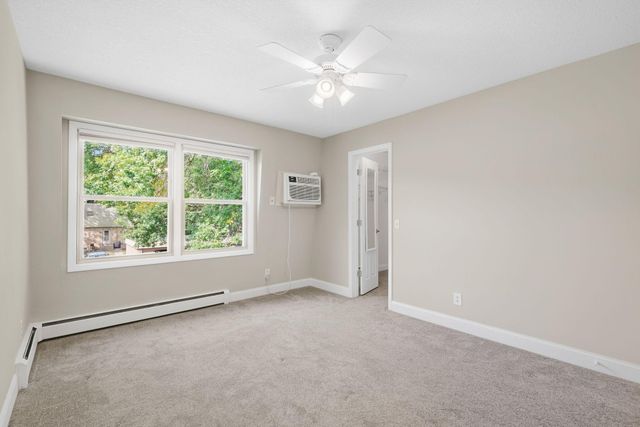 1482 21st Avenue NW 1, New Brighton, MN 55112
