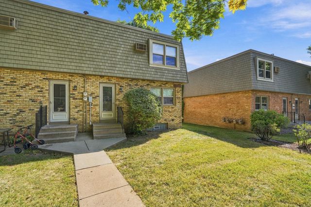 1482 21st Avenue NW 1, New Brighton, MN 55112