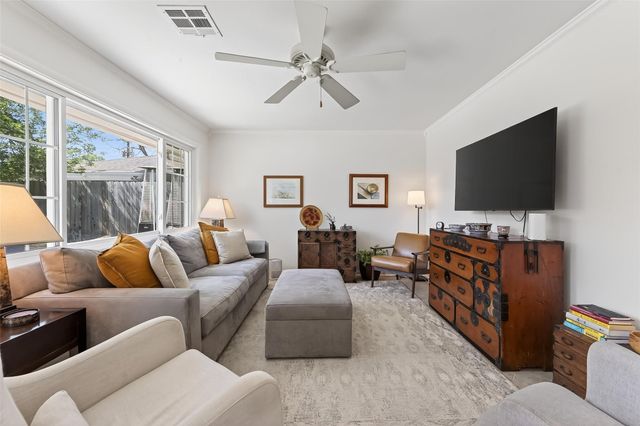 4325 Willowbend Boulevard, Houston, TX 77035