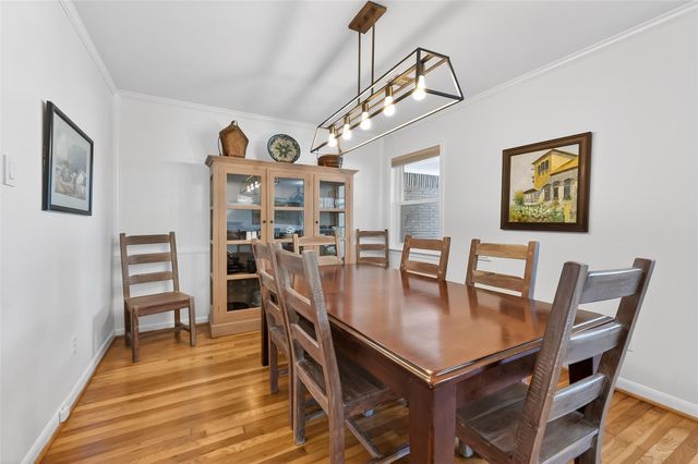 4325 Willowbend Boulevard, Houston, TX 77035