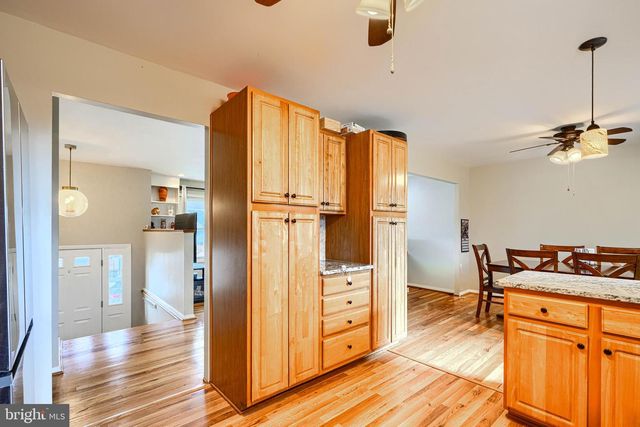 2110 FOLKSTONE RD, Lutherville Timonium, MD 21093