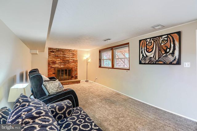 2110 FOLKSTONE RD, Lutherville Timonium, MD 21093