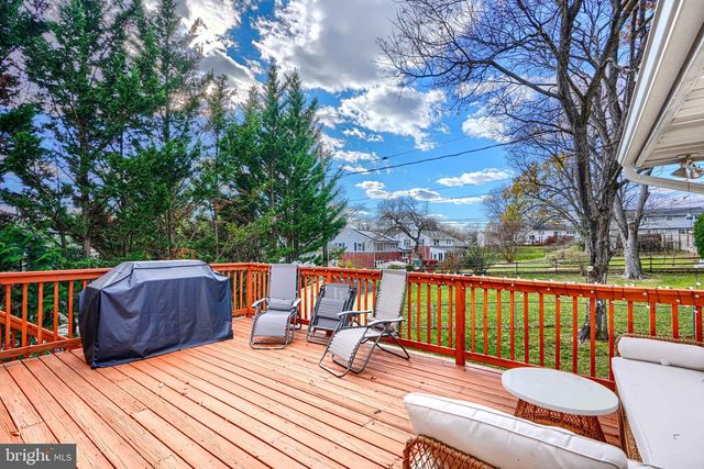 2110 FOLKSTONE RD, Lutherville Timonium, MD 21093