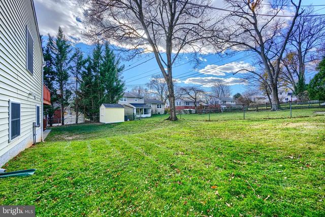 2110 FOLKSTONE RD, Lutherville Timonium, MD 21093