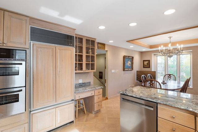 1736 Cavell Avenue, Highland Park, IL 60035