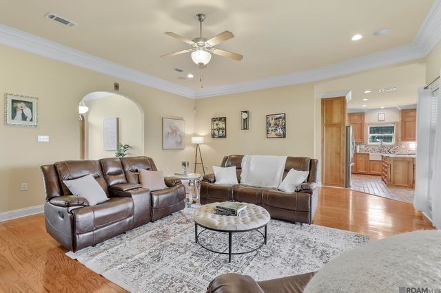 5470 Wye Rd, Lakeland, LA 70752