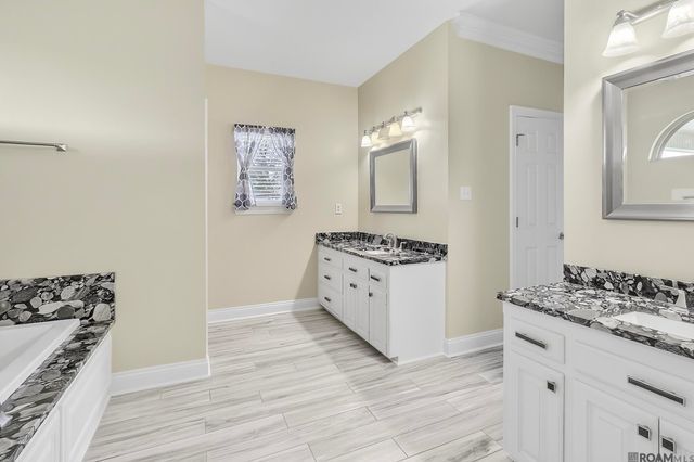 5470 Wye Rd, Lakeland, LA 70752