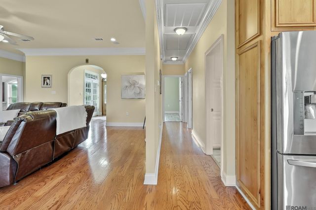 5470 Wye Rd, Lakeland, LA 70752