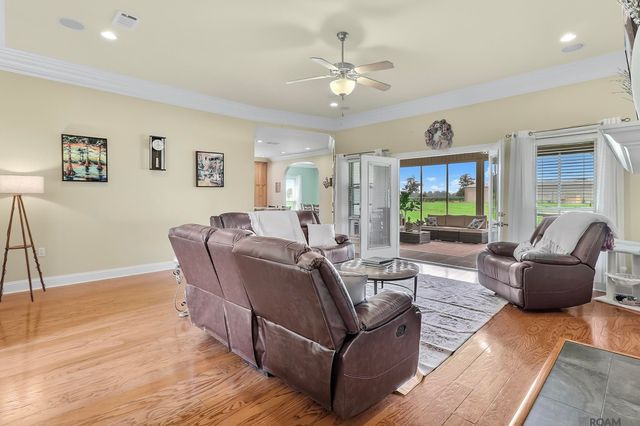 5470 Wye Rd, Lakeland, LA 70752