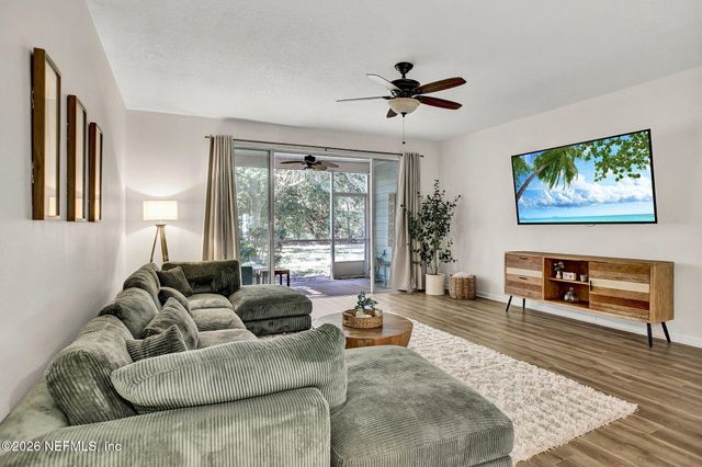 13255 STONE POND Drive, Jacksonville, FL 32224