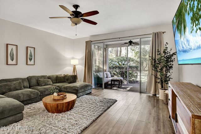 13255 STONE POND Drive, Jacksonville, FL 32224