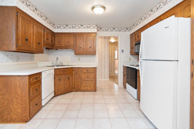 127 TAFT STREET, Green Bay, WI 54301