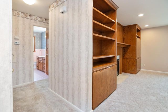 127 TAFT STREET, Green Bay, WI 54301