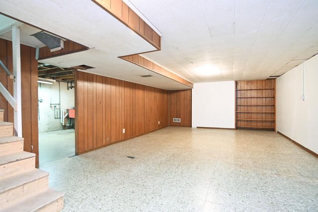 127 TAFT STREET, Green Bay, WI 54301