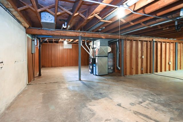 127 TAFT STREET, Green Bay, WI 54301