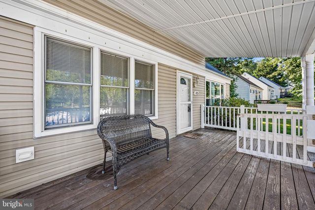 825 CLIFFEDGE RD, Baltimore, MD 21208