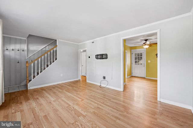 825 CLIFFEDGE RD, Baltimore, MD 21208