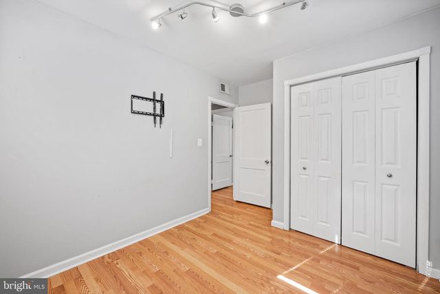 825 CLIFFEDGE RD, Baltimore, MD 21208