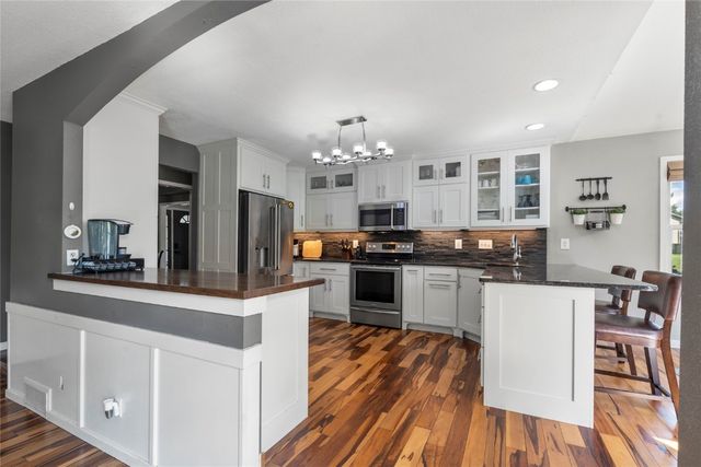 5843 Wells Lane, Cedar Rapids, IA 52411