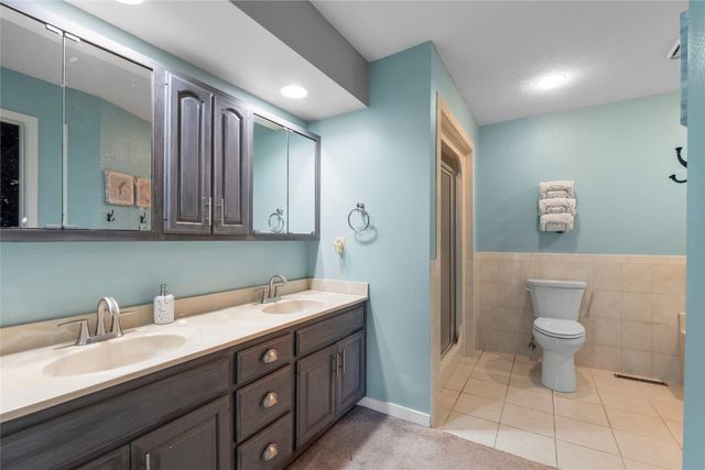 5843 Wells Lane, Cedar Rapids, IA 52411