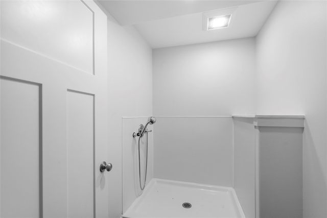 5843 Wells Lane, Cedar Rapids, IA 52411