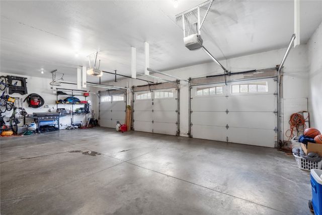 5843 Wells Lane, Cedar Rapids, IA 52411